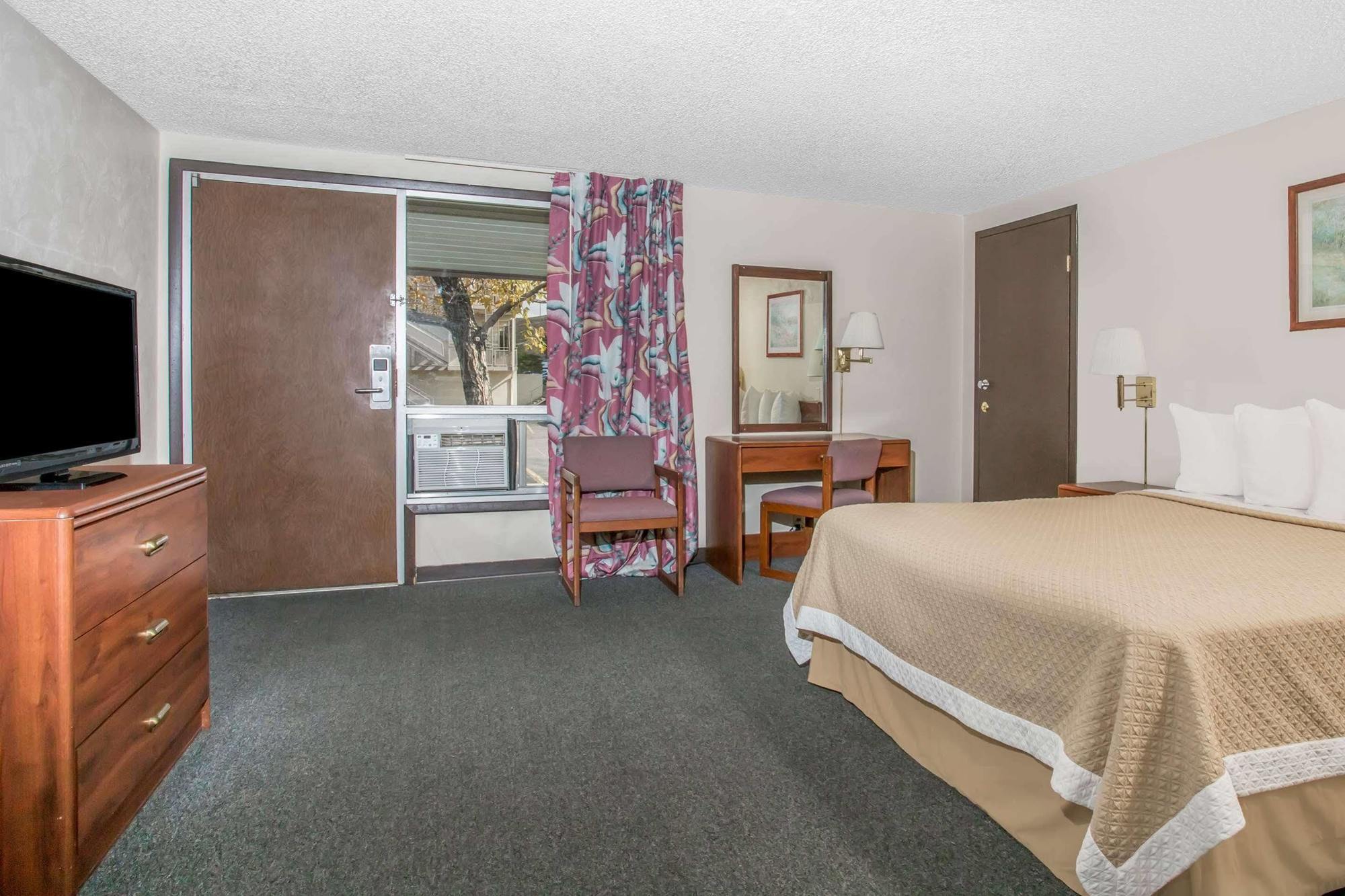 Days Inn By Wyndham Rock Springs Luaran gambar