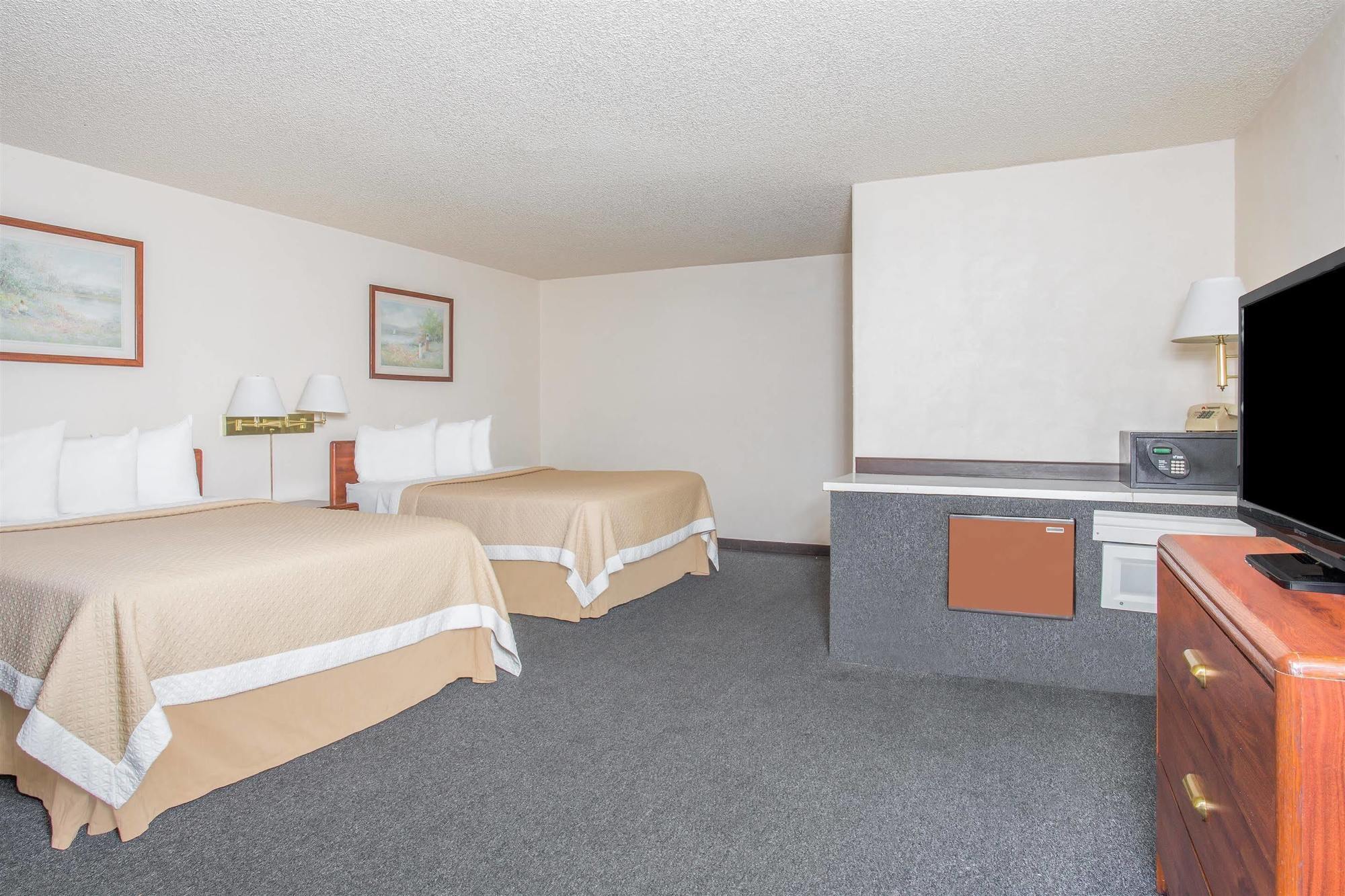 Days Inn By Wyndham Rock Springs Luaran gambar