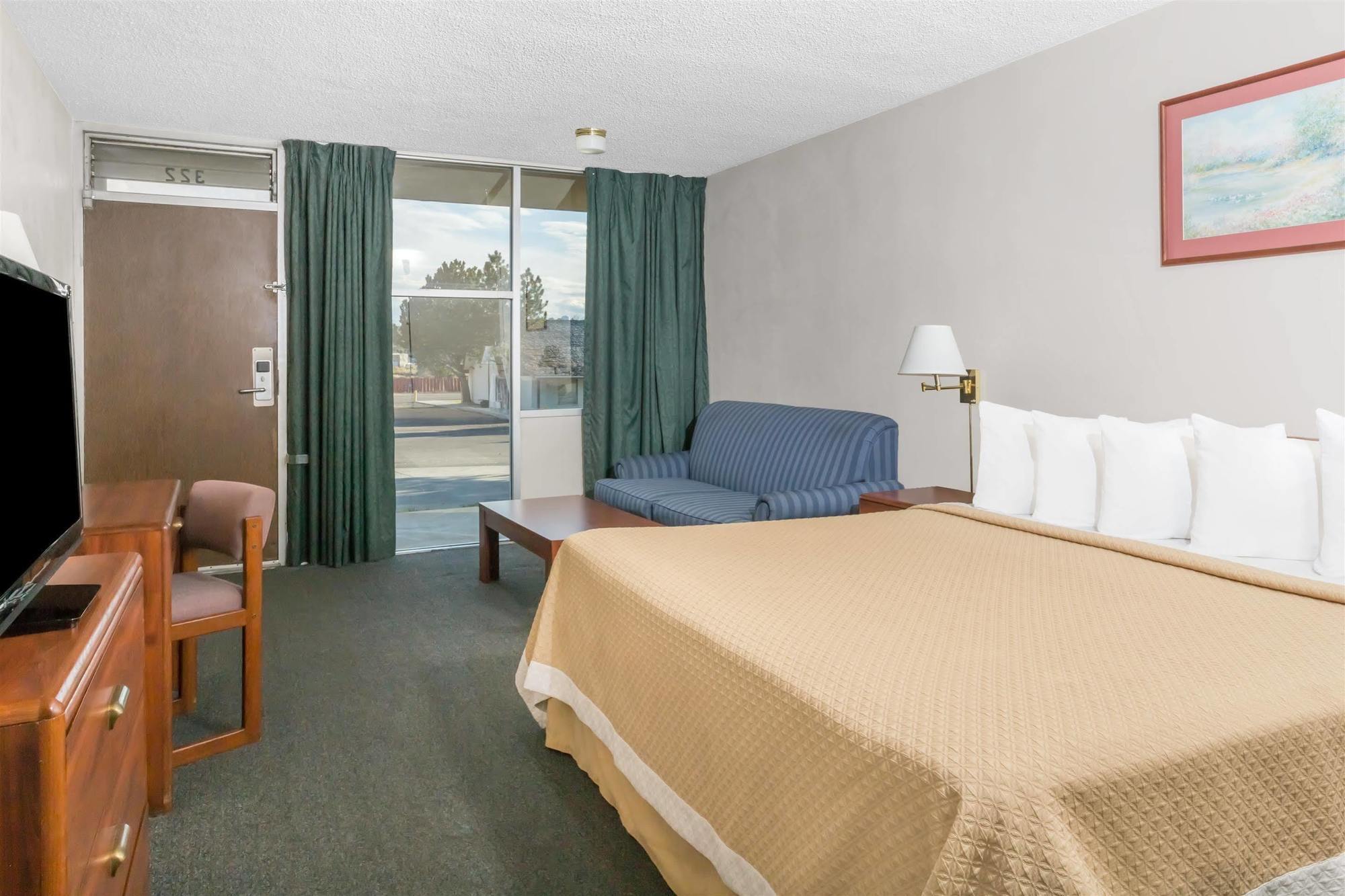 Days Inn By Wyndham Rock Springs Luaran gambar